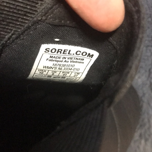 Great condition SOREL bootie - Picture 8 of 8